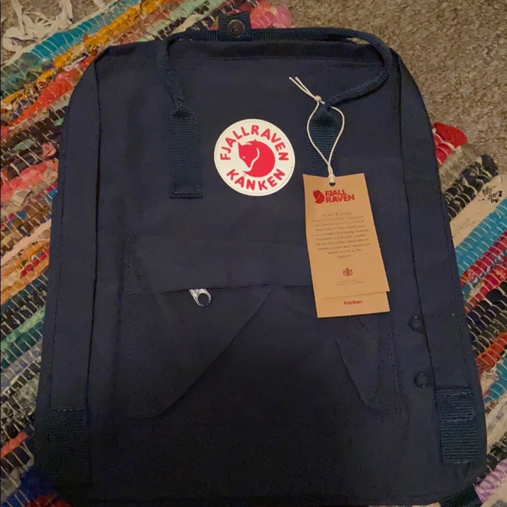NWT fjallraven kanken bookbag